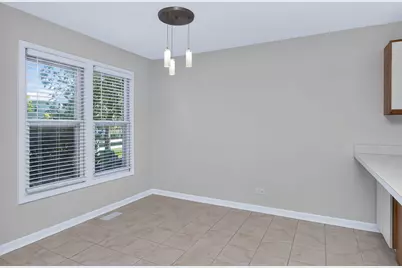 181 Inverness Court #1, Elk Grove Village, IL 60007 - Photo 7