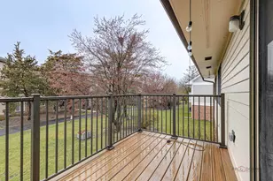 530 Cumberland Trail, Roselle, IL 60172 - Photo 27