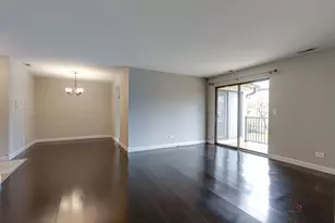 530 Cumberland Trail, Roselle, IL 60172 - Photo 5