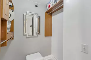 440 N McClurg Ct, Chicago, IL 60611 - Photo 11