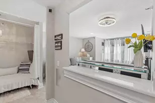 440 N McClurg Ct, Chicago, IL 60611 - Photo 7
