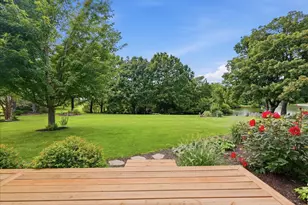 655 Deer Lakes Dr, Goodfield, IL 61742 - Photo 35