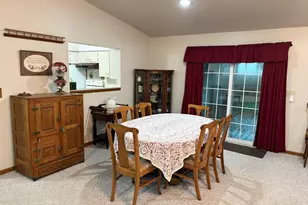 1247 Tilton Park Dr, Rochelle, IL 61068 - Photo 11
