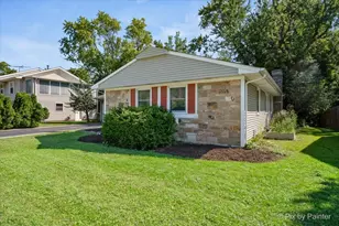 720 Woodhollow Ln, Buffalo Grove, IL 60089 - Photo 3