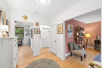 5952 N Lakewood Avenue #2W, Chicago, IL 60660 - Photo 7