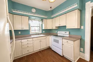 389 Chicago Rd, Paw Paw, IL 61353 - Photo 11