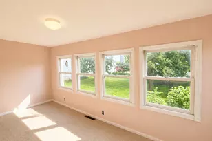 389 Chicago Rd, Paw Paw, IL 61353 - Photo 15