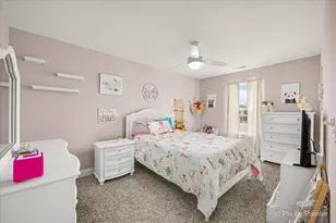 2240 Coventry Cir S, Sycamore, IL 60178 - Photo 23