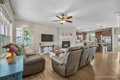 2240 Coventry Circle S, Sycamore, IL 60178 - Photo 5