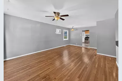 116 N Hickory Street, Waterman, IL 60556 - Photo 5