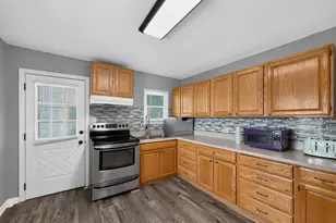 116 N Hickory St, Waterman, IL 60556 - Photo 11