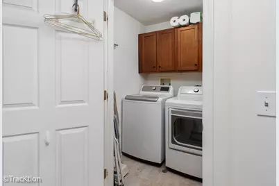 845 E 22nd Street #B-417, Lombard, IL 60148 - Photo 17