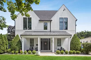 37 S Stough St, Hinsdale, IL 60521 - Photo 1