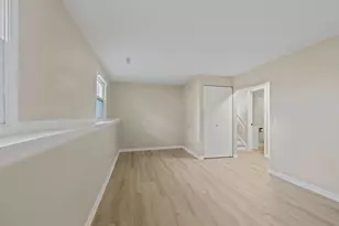1903 Highview Ave, McHenry, IL 60050 - Photo 9