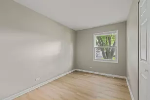 1903 Highview Ave, McHenry, IL 60050 - Photo 13