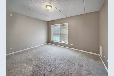 701 W Rand Road #137, Arlington Heights, IL 60004 - Photo 13