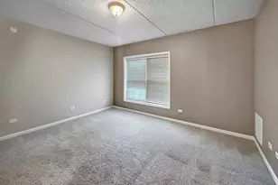 701 W Rand Rd, Arlington Heights, IL 60004 - Photo 13