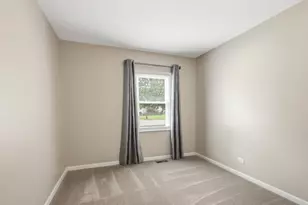 252 Marilyn Ave, Glendale Heights, IL 60139 - Photo 15