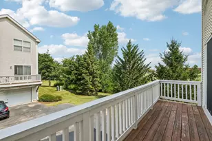 1548 Grand Dr, Dekalb, IL 60115 - Photo 13