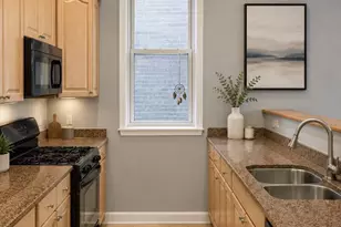 2443 W Harrison St, Chicago, IL 60612 - Photo 3