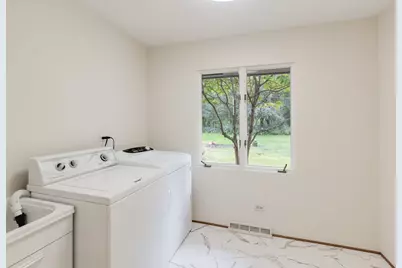 212 Cheviot Drive, Bartlett, IL 60103 - Photo 11