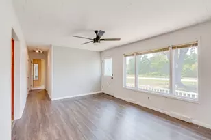 14630 N Woodlawn Ln, Chicago, IL 62898 - Photo 7