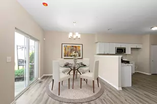 6512 Blue Sky Ln, Matteson, IL 60443 - Photo 7