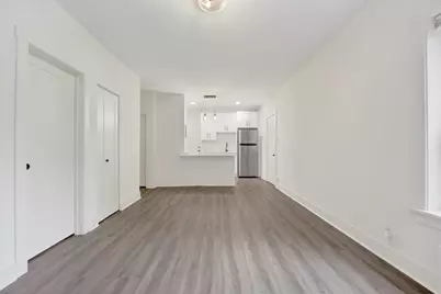 6403 N Wayne Avenue #2D, Chicago, IL 60626 - Photo 3