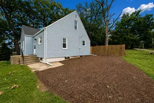909 Glen Ave, Marseilles, IL 61341 - Photo 3