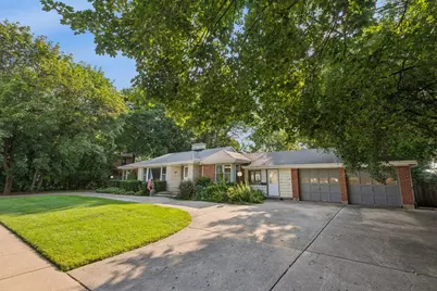 412 Dundee Avenue, Barrington, IL 60010 - Photo 1
