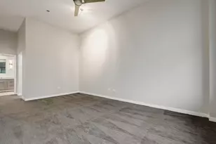 333 W Hubbard St, Chicago, IL 60654 - Photo 13