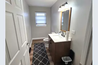338 S County Farm Road, Wheaton, IL 60187 - Photo 9
