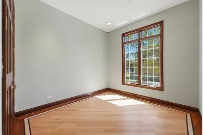 7001 Laramie Avenue, Skokie, IL 60077 - Photo 25