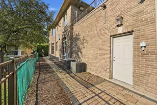 7001 Laramie Ave, Skokie, IL 60077 - Photo 59
