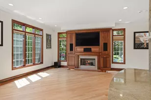 7001 Laramie Ave, Skokie, IL 60077 - Photo 11