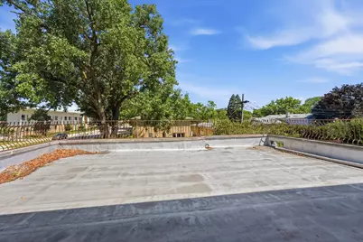 7001 Laramie Avenue, Skokie, IL 60077 - Photo 53