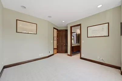 7001 Laramie Avenue, Skokie, IL 60077 - Photo 37