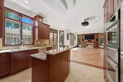 7001 Laramie Avenue, Skokie, IL 60077 - Photo 21