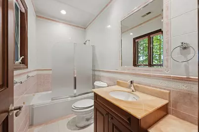 7001 Laramie Avenue, Skokie, IL 60077 - Photo 43