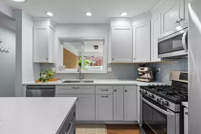 6150 N Keating Avenue, Chicago, IL 60646 - Photo 15