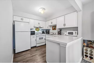 175 N Glengarry Drive #C, Geneva, IL 60134 - Photo 7