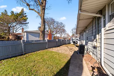 16426 Shirley Court, South Holland, IL 60473 - Photo 21