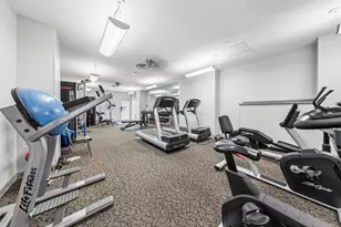6301 N Sheridan Rd, Chicago, IL 60660 - Photo 13