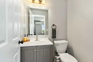 12903 Perry Rd, Dekalb, IL 60115 - Photo 15