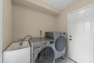 1173 Johnson Dr, Naperville, IL 60540 - Photo 13