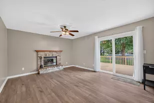 265 W Carol Ave, Cortland, IL 60112 - Photo 13