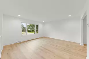13716 S Amherst Ct, Plainfield, IL 60544 - Photo 5
