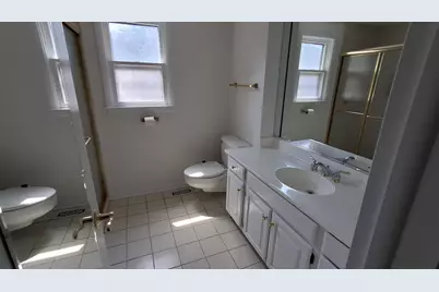 1031 Holly Lane, Glenview, IL 60025 - Photo 17