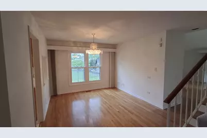 1031 Holly Lane, Glenview, IL 60025 - Photo 7