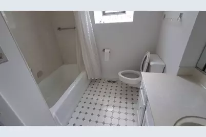 1031 Holly Lane, Glenview, IL 60025 - Photo 13